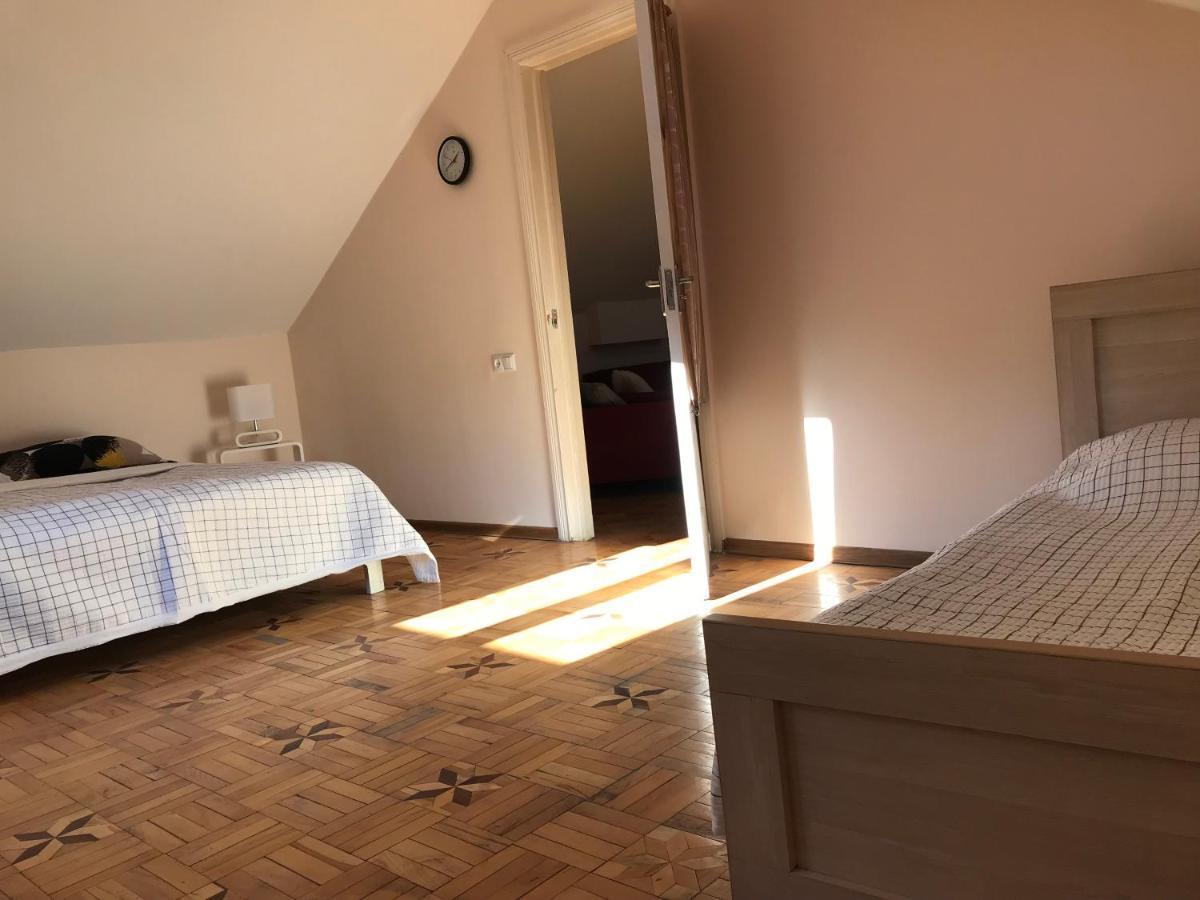 Apartment on Botanikuri Tbilisi Bagian luar foto