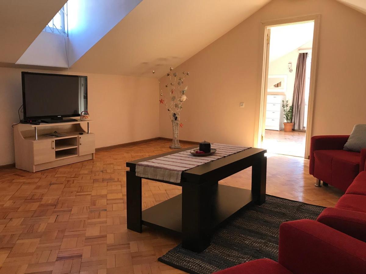 Apartment on Botanikuri Tbilisi Bagian luar foto